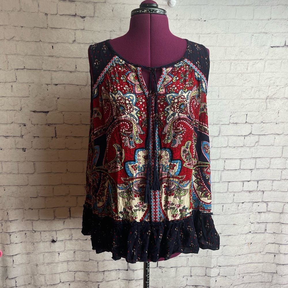 Bila size XL boho peasant style sleeveless blouse red and navy paisley print